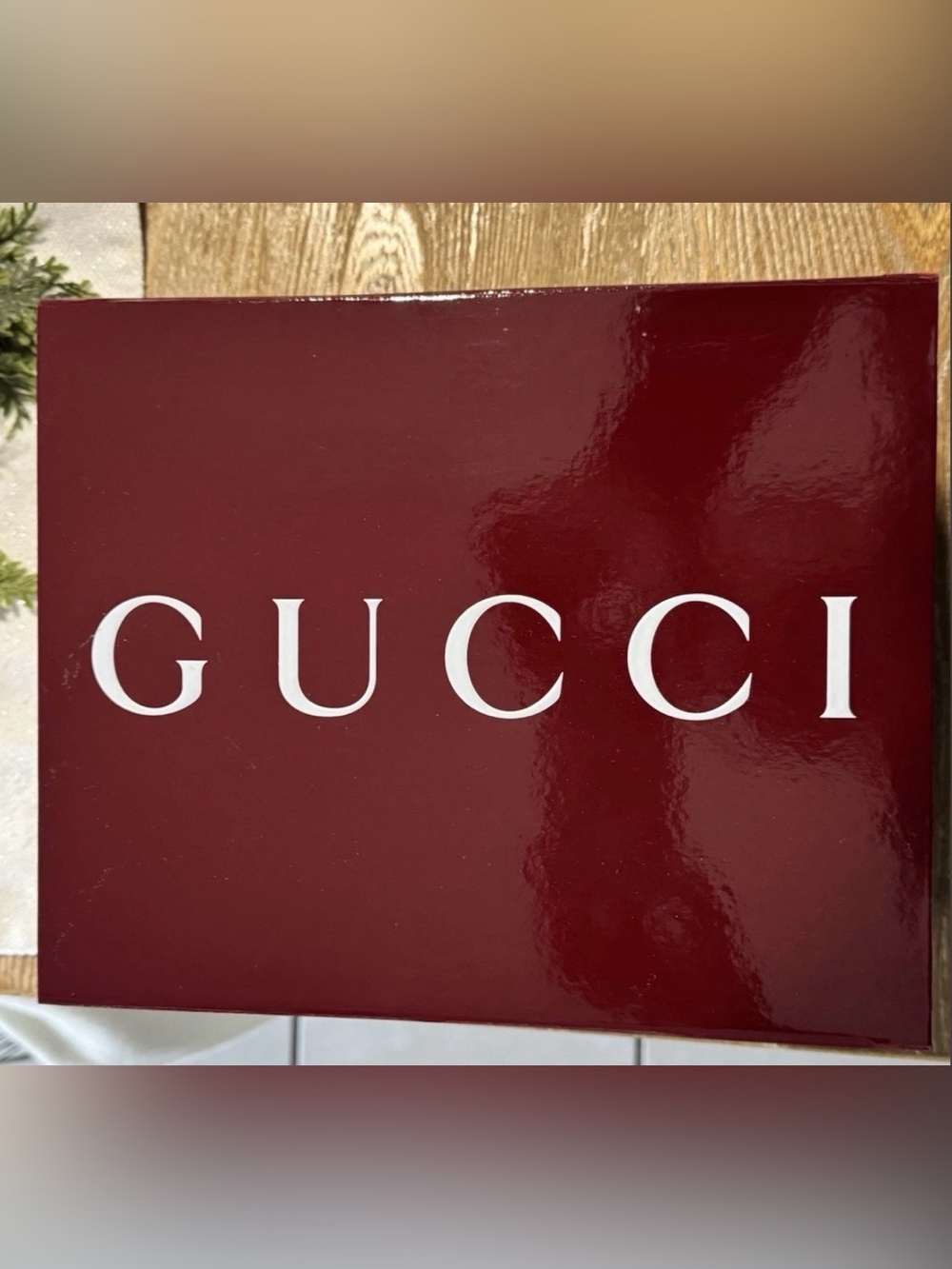 Gucci box (empty) with Cream Dust Bag with Subtle white. Logo